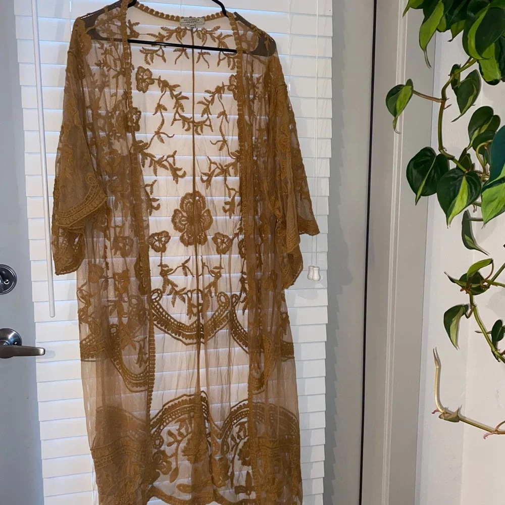Lace Robe - Picture 1 of 5